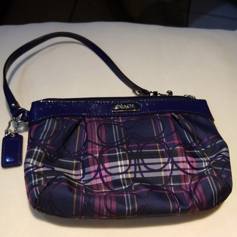 Authentic Coach wristlet